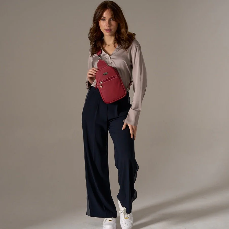 Emma - Image 2