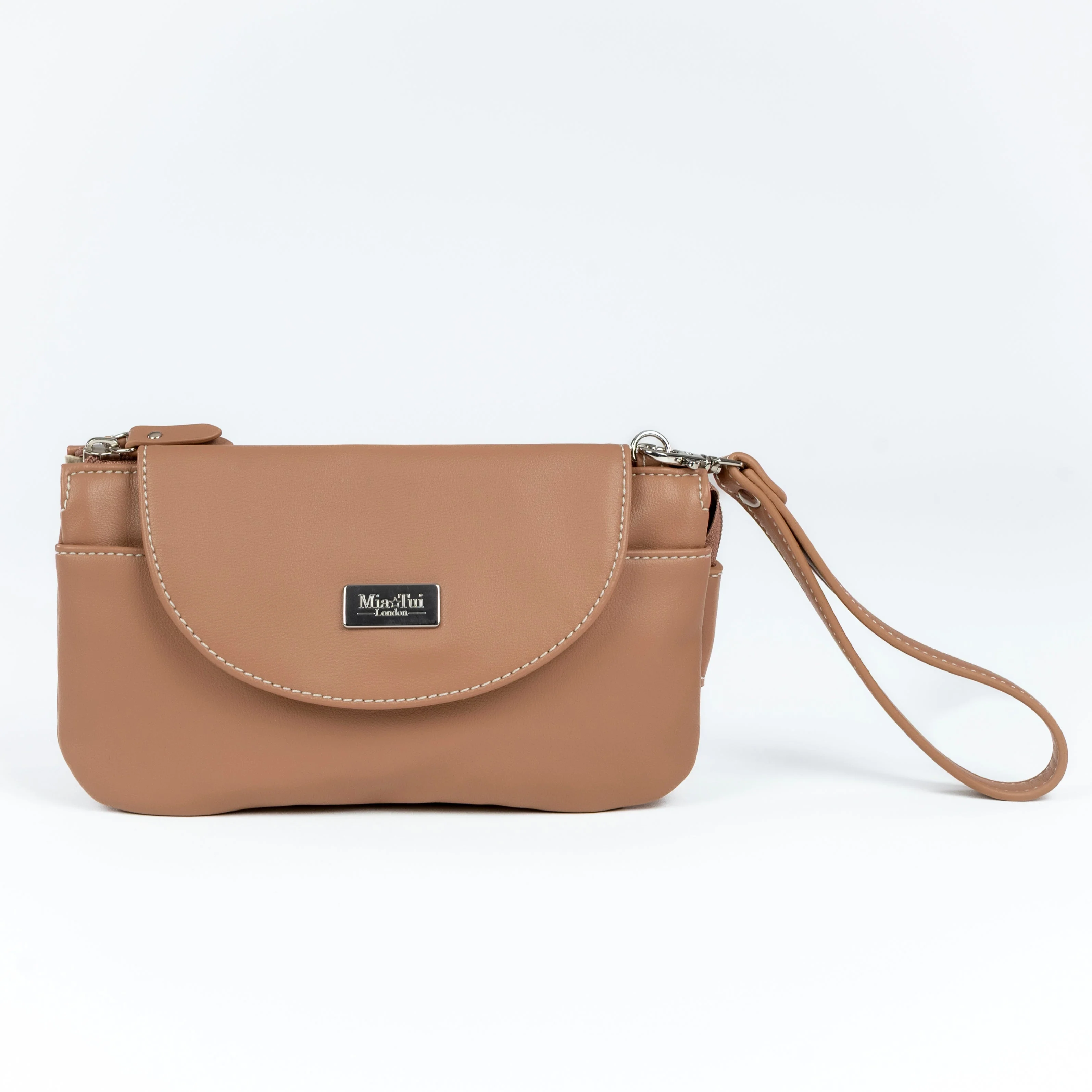 Isobel - Image 19
