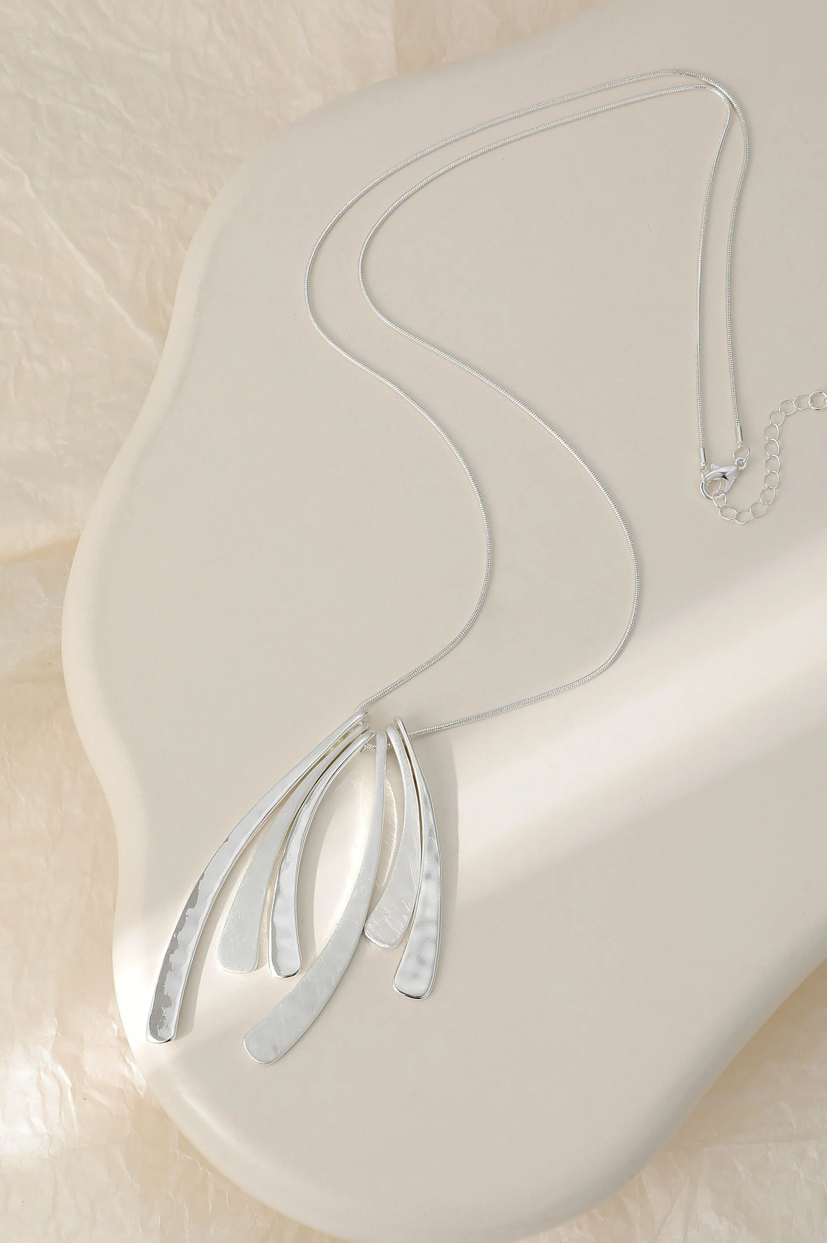Layered Curve Pendant Necklace - Image 6