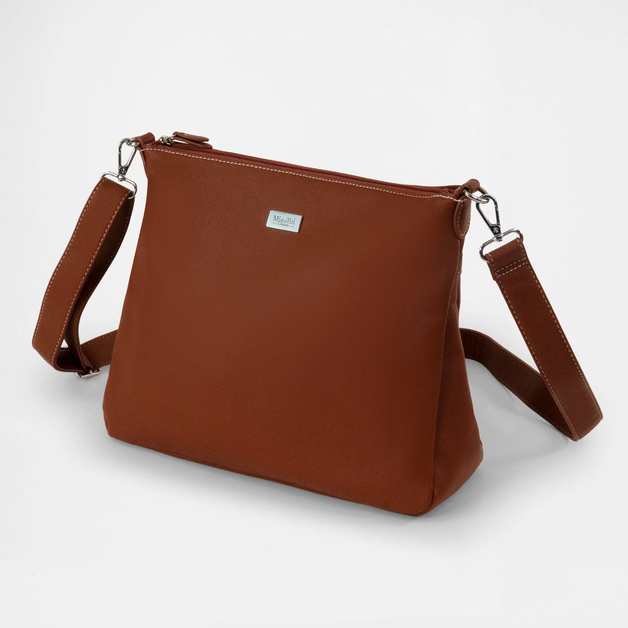 Taylor - Image 10