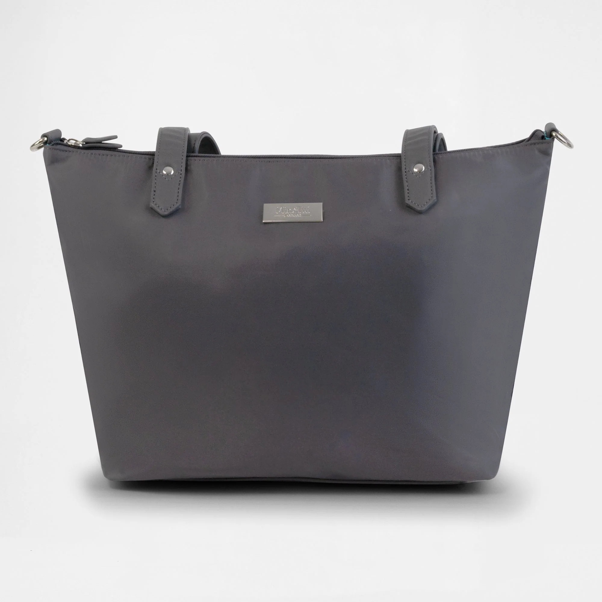 Zoe - Image 14